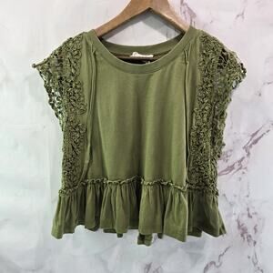 Anthropologie T Shirt Womens Small Green Moss Babydoll Lace Crochet Peplum